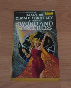 Sword And Sorceress By Marion Zimmer Bradley 1984 Paperback - Picture 1 of 3