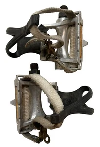 Vintage MKS AR-8 Pedals Flat Road Touring 9/16 in Alloy 80s Fits Clips - Picture 1 of 5