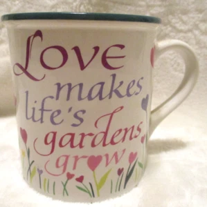 Love Makes Life's Gardens Grow~Potpourri Press~Ceramic Coffee Cup~1991 - Picture 1 of 9