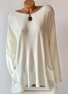 ITALY große Gr.48,50,52,54,schöne Tunika,Pullover,Shirt,Tasche,weiß,Oversize,NEU - Bild 1 von 5