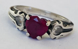 VINTAGE VANCARO STERLING SILVER NATURAL RUBY HEART CZ GEMSTONE RING SIZE 6 - Picture 1 of 14
