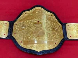 WWE BIG GOLD World Heavyweight Championship Replica Tittle Belt Adult 2MM - Bild 1 von 6