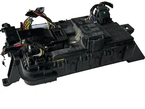 2011 - 2014 Ford Edge Fuse Box Relay Control Module P: FC3T-14B476-BC OEM ! - Picture 1 of 9