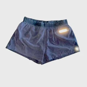 Vuori Women's The Rise The Shine Elastic Waist Clementine Short 2.0 Black Small - Picture 1 of 6
