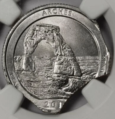 2014 NGC MS62 Large Triple Clips Arches Quarter Mint Error Super Rare Date - Image 1 of 4