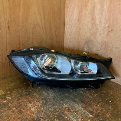 Jaguar XF Headlight Drivers O/S Xenon 2015-2019 X260 Pre FL GX63-13W029-DF - Image 1 of 4