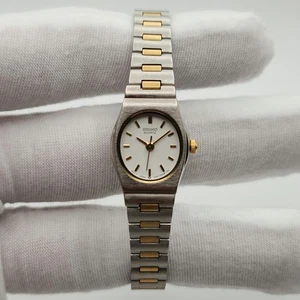 Seiko Damen Vintage bicolor mit weißem Zifferblatt Quarzuhr 2Y01-5C79 - Bild 1 von 16
