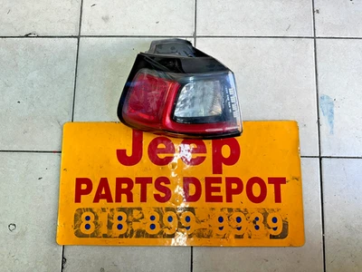 2019 - 2023 JEEP CHEROKEE LEFT REAR OUTER TAIL LIGHT LH LED 68275959AF OEM - Image 1 of 4