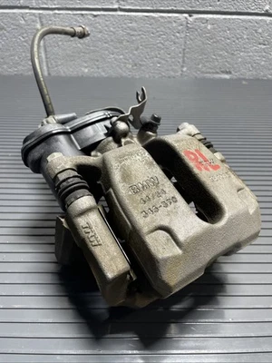 Conjunto de pinza de freno trasera izquierda BMW X5 G05 2019-2023 95 k millas OEM Foto 1 de 4