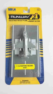 Daron Runway 24 Diecast Plane F-16 Fighting Falcon (USAF) - NIB - Image 1 of 4