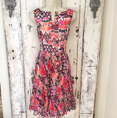 Kay Unger Size 6 Woman's Pink Black White Pleated Classy Career Work Party Dress — 第 1/4 张图片