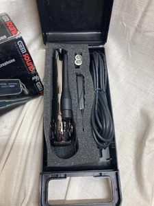 Gem Sound Professional Wireless Microphone in Case - Picture 1 of 8