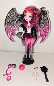 Monster High Draculaura Ghouls Rule Doll Mask Wings Skeleton Accessories - Picture 1 of 10