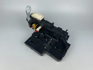 Mercedes Benz E Class W212 Relay Fuse Box SAM Control Module Unit A2129000022 - Picture 1 of 5