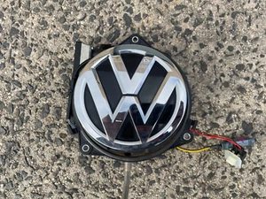 VOLKSWAGEN GOLF REVERSE CAMERA 5G0827469C BADGE HATCH VW MK7 GEN 7 - Picture 1 of 9