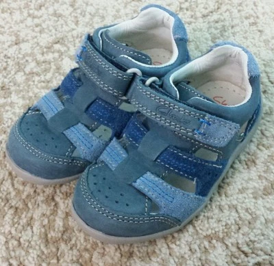 CLARKS baby kids boys shoes leather navy blue size 5M NEW - Image 1 of 4