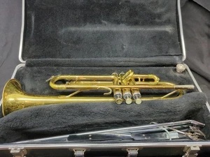 KING TEMPO 600 USA Student Trumpet - Picture 1 of 22