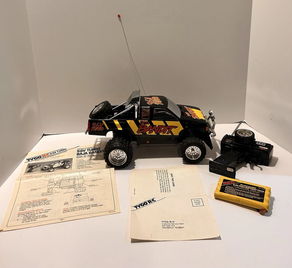 TYCO RC 9.6V Turbo Baja Bandit Truck with Remote, Battery, Instructions UNTESTED - Image 1 of 4