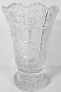 Bohemian Czech Crystal 6 1/4" Vase Hand Cut Queen Lace 24% Lead Glass EUC - Picture 1 of 16