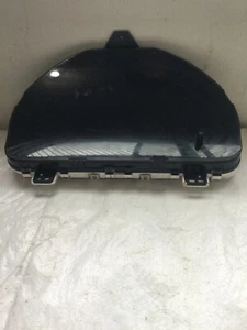 2006 Honda Accord Speedometer Cluster KPH 2.4L Sedan OEM - Picture 1 of 8