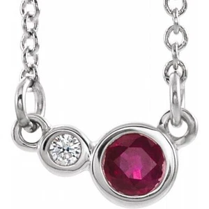 Collar blanco de 16" rubí cultivado en laboratorio de 14 K y diamantes naturales 0,03 CTW - Imagen 1 de 2