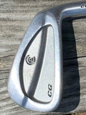 Cleveland CG2 6 Iron Dynamic Gold S300 Stiff Flex Shaft Cleveland Grip - Image 1 of 4