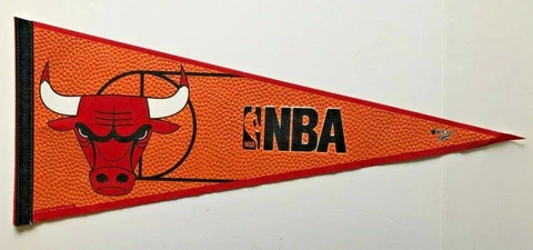 CHICAGO BULLS 1990'S NBA BASKETBALL VINTAGE TEXTURED COLLECTOR PENNANT NEAR MINT Cover