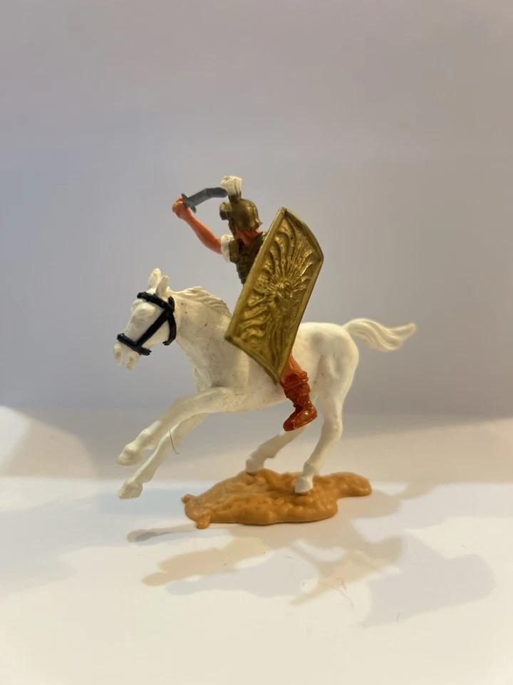TIMPO SWOPPETS MOUNTED ROMAN CENTURION (225)  - Image 1 of 4