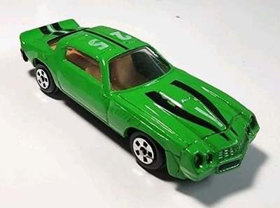 Vintage Welly Green Chevrolet Camaro Z-28 1/64 Diecast/Plastic Chevy - Image 1 of 4