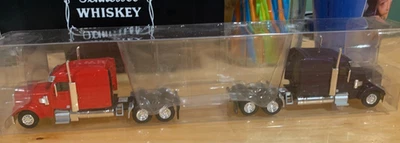 Juego de 2 tractores Tonkin Trucks N' Stuff 1/87 Freightliner Cascadia nuevo en paquete Foto 1 de 4