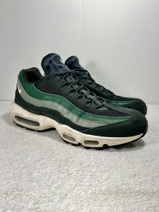 Nike Air Max 95 Essential Hombre Talla 10 Exterior Verde 749766 304 Bajo Retro - Imagen 1 de 11