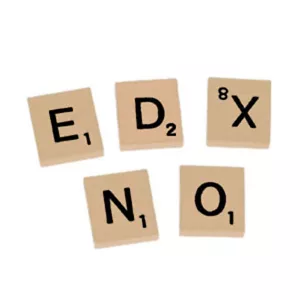 Juego de azulejos estándar Scrabble - negro sobre madera natural - Imagen 1 de 1