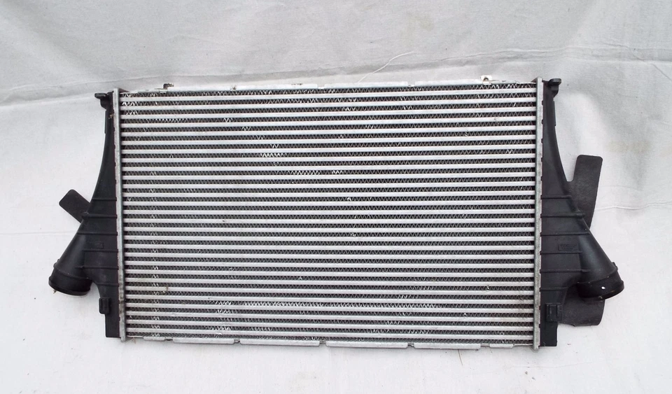 Intercooler turbo SAAB 9-3 AERO V6, original, Valeo GM # 12788019 Foto 1 de 4