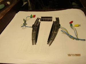 Marklin 8569 8567 Z 7-11/16" 30° Electric Right & Left Curved Switch Turnout Set - Picture 1 of 5
