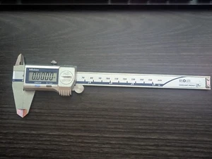 Mitutoyo 500-768-20 Pinza Digimatica IP67 Assoluta a Prova di Liquido di Raffreddamento, 0-6" 0-150mm - Foto 1 di 11