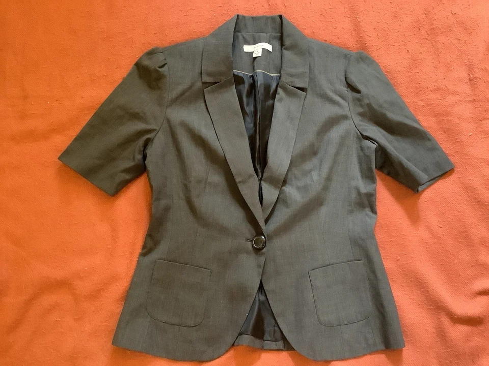 New No Tags Ladies Merona Dark Grey Smart Short Sleeve Jacket/Blazer Size 10 - Image 1 of 4