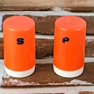 VINTAGE ORANGE AND WHITE SALT & PEPPER SHAKERS - Picture 1 of 5