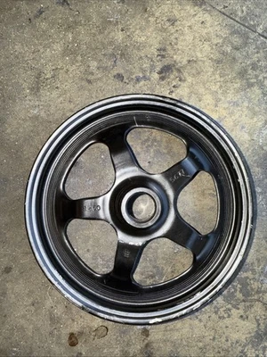 Polea de bomba de dirección asistida GM 1990-2018 Buick Cadillac Chevrolet 5,3 L 6,2 L 6,6 L Foto 1 de 3