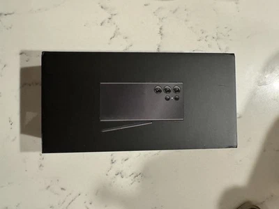 S24 ultra 5G Android Phone 16GB RAM 1TB HDD Gold Unlocked Smartphone Dual SIM - Image 1 of 4