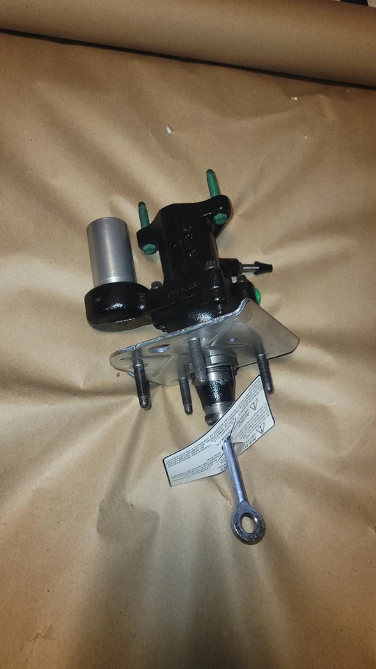 Bosch Hydro-Boost Power Brake Booster 0204777600 for 2012 2014 Chevrolet GMC Foto 1 de 4