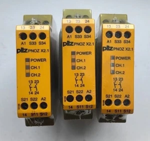 1PC PILZ PNOZ X2.1 24VAC/DC 2n/o safety relay 774306 - Picture 1 of 3