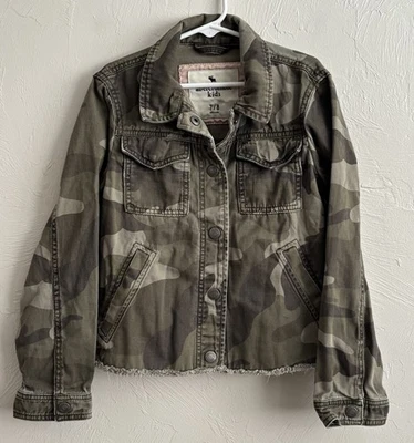 Abercrombie Kid's Green 100% Cotton Long Sleeve Snap Camo Shirt Jacket Size 7/8 - Image 1 of 4