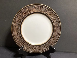 MIKASA MOUNT HOLYOKE Individual 7 1/2" Salad Plates Gold Trim (JM13-042025) - Picture 1 of 3