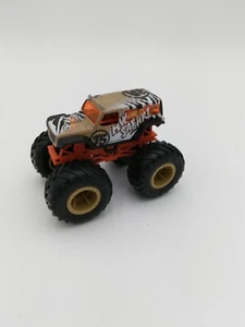 Hot Wheels Monster Truck HW Safari 75 Jeep 1:64 Zebra Stripes Orange Under - Picture 1 of 5