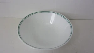 Corelle "ROSEMARIE" 8 1/2"  Serving Bowl - Picture 1 of 4