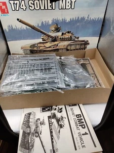AMT Ertl 1:35 T74 Soviet MBT un-assembled model #8674 NIB - Picture 1 of 13