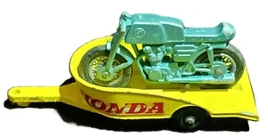 LESNEY MATCHBOX: " Honda Motorcycle & Trailer" Diecast 1:64 No. 38 NICE! - Picture 1 of 5