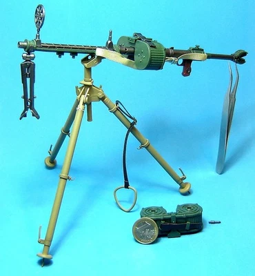 DRAGON 1/6 GERMAN WW2 INFANTRY MG15 MACHINE GUN MODEL G_MG15 - Image 1 of 4