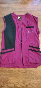 SHOOTING - HUNTING VEST - BROWNING, Men's Large, Maroon & Black Padded Shoulder - Picture 1 of 7