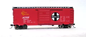 HO SCALE ATSF METAL BOXCAR MODEL POWER - Picture 1 of 5
